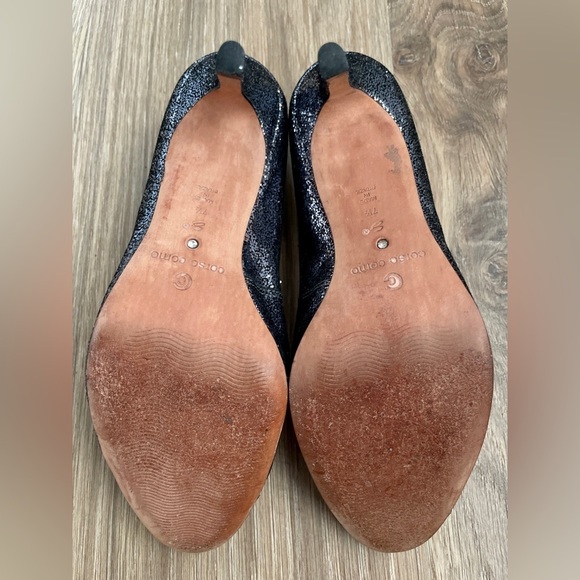 Womens CORSO COMO Dark Silver Sparkly Leather Almond Toe Pumps Heels Size 7.5 - Picture 4 of 5